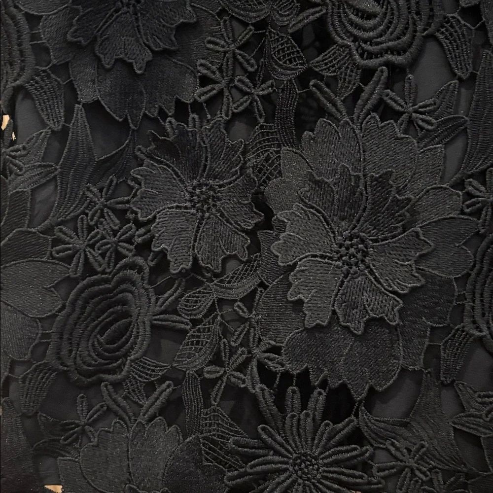 Tuckernuck Top - Picture 2 of 3